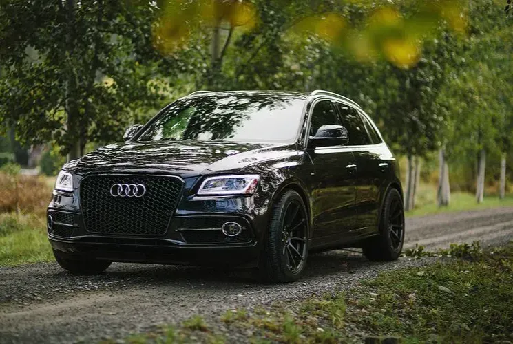 Audi Q5 — car rental in Georgia