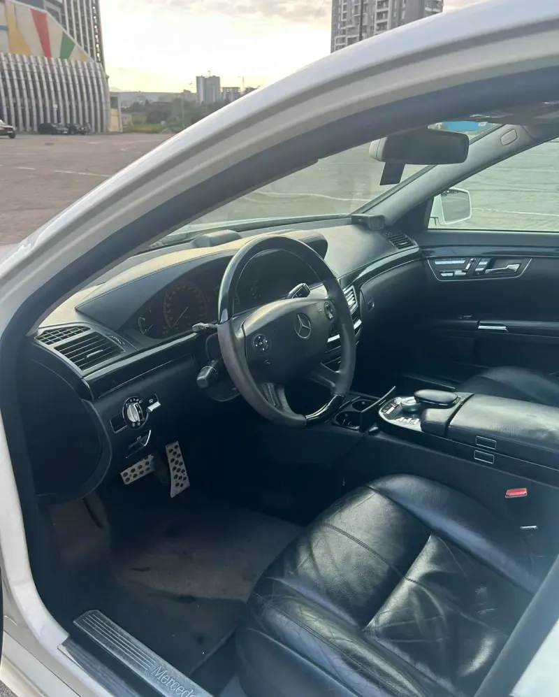 השכרת Mercedes-Benz S63 בטביליסי — 5